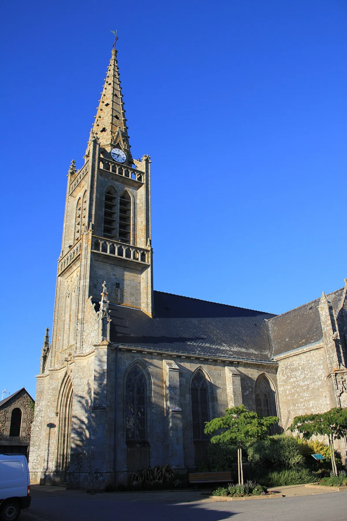 Église Saint-Pierre (LOCOAL-MENDON), Mendon