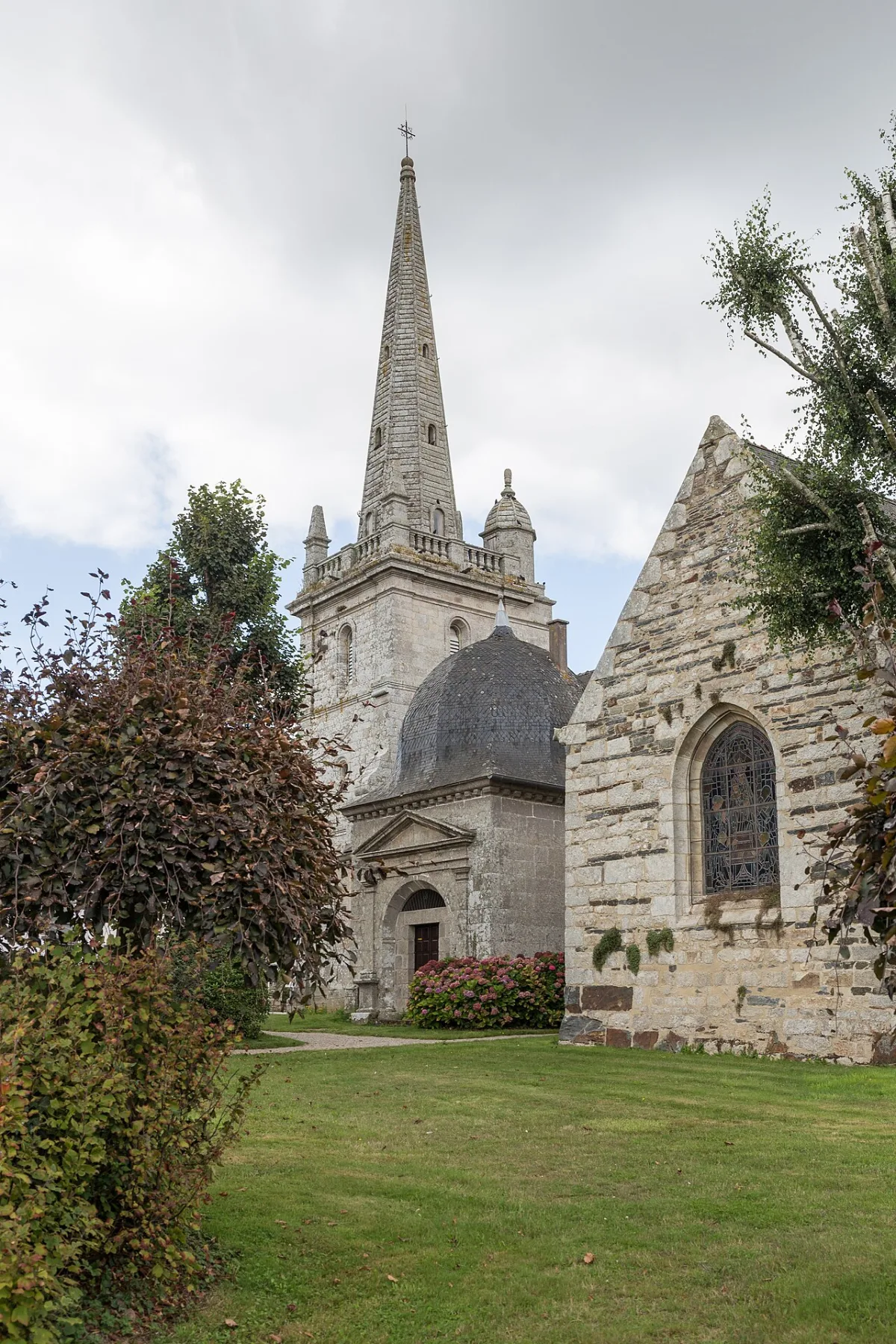 Église Saint-Pierre et Saint-Paul (NEUILLAC), Neulliac