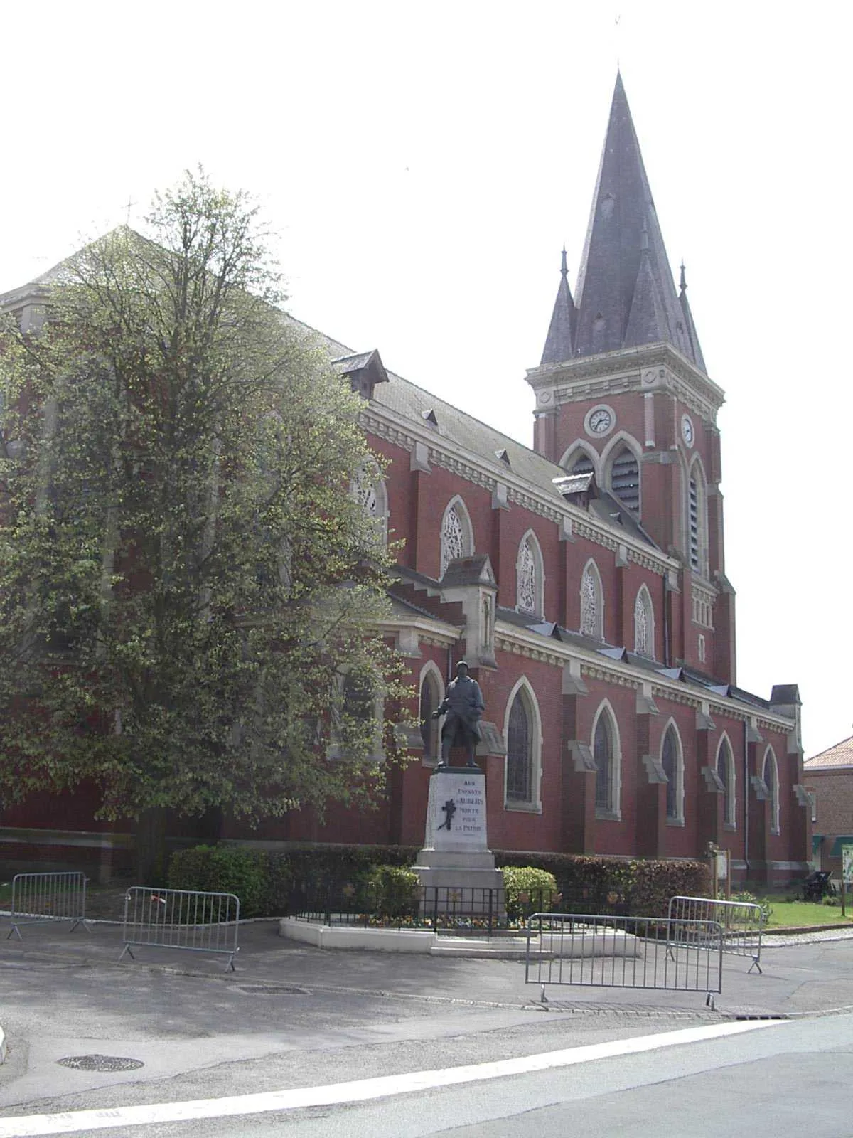 Saint Vaast, Aubers