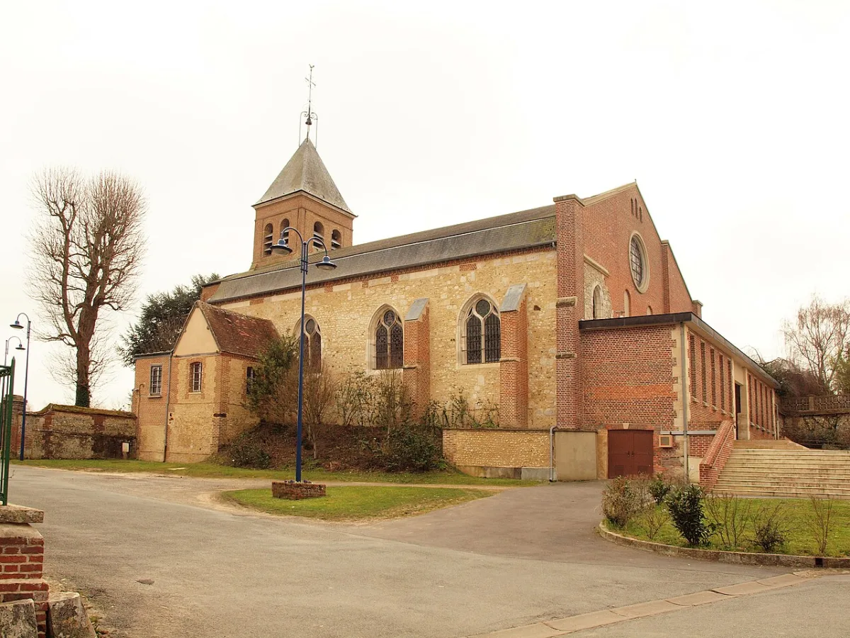 L'Assomption de Notre Dame (Auneuil), Auneuil