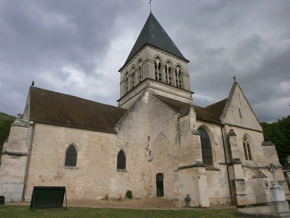 Saint-Etienne (Clairoix), Clairoix