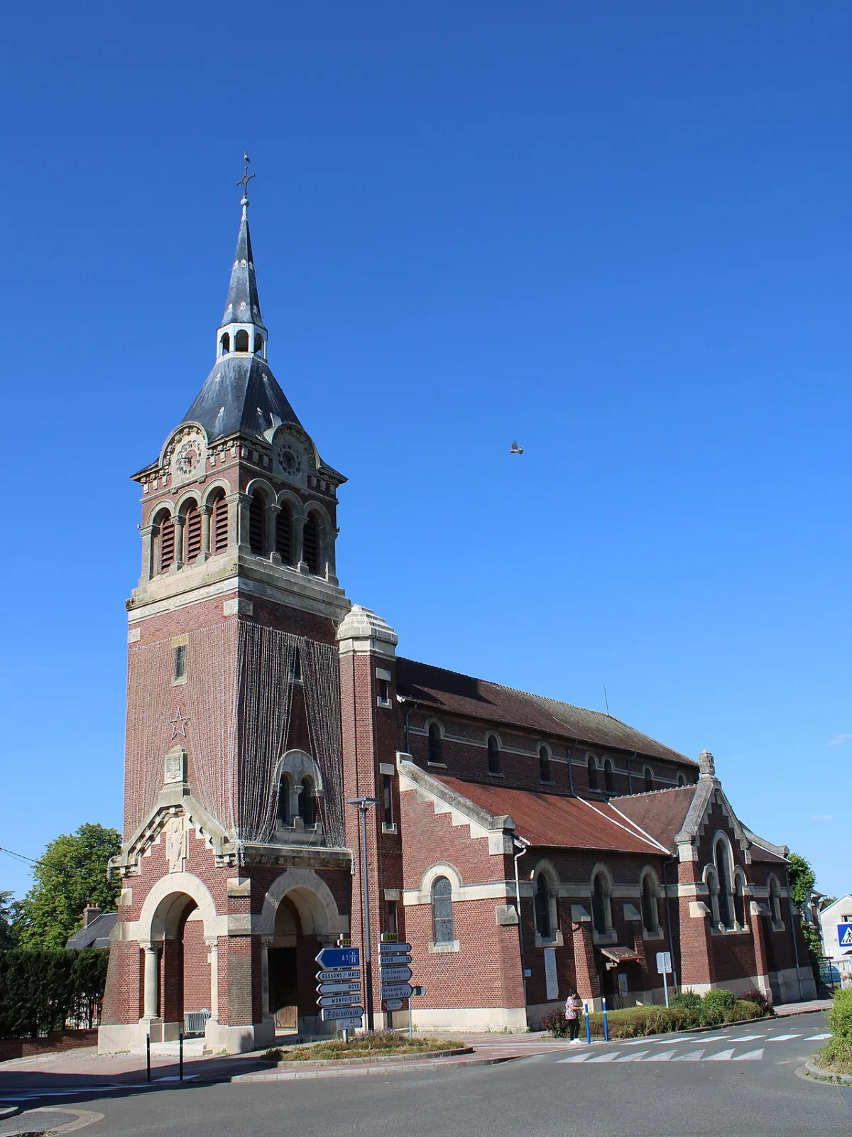 Saint Crépin et Saint Crépinien (Lassigny), Lassigny