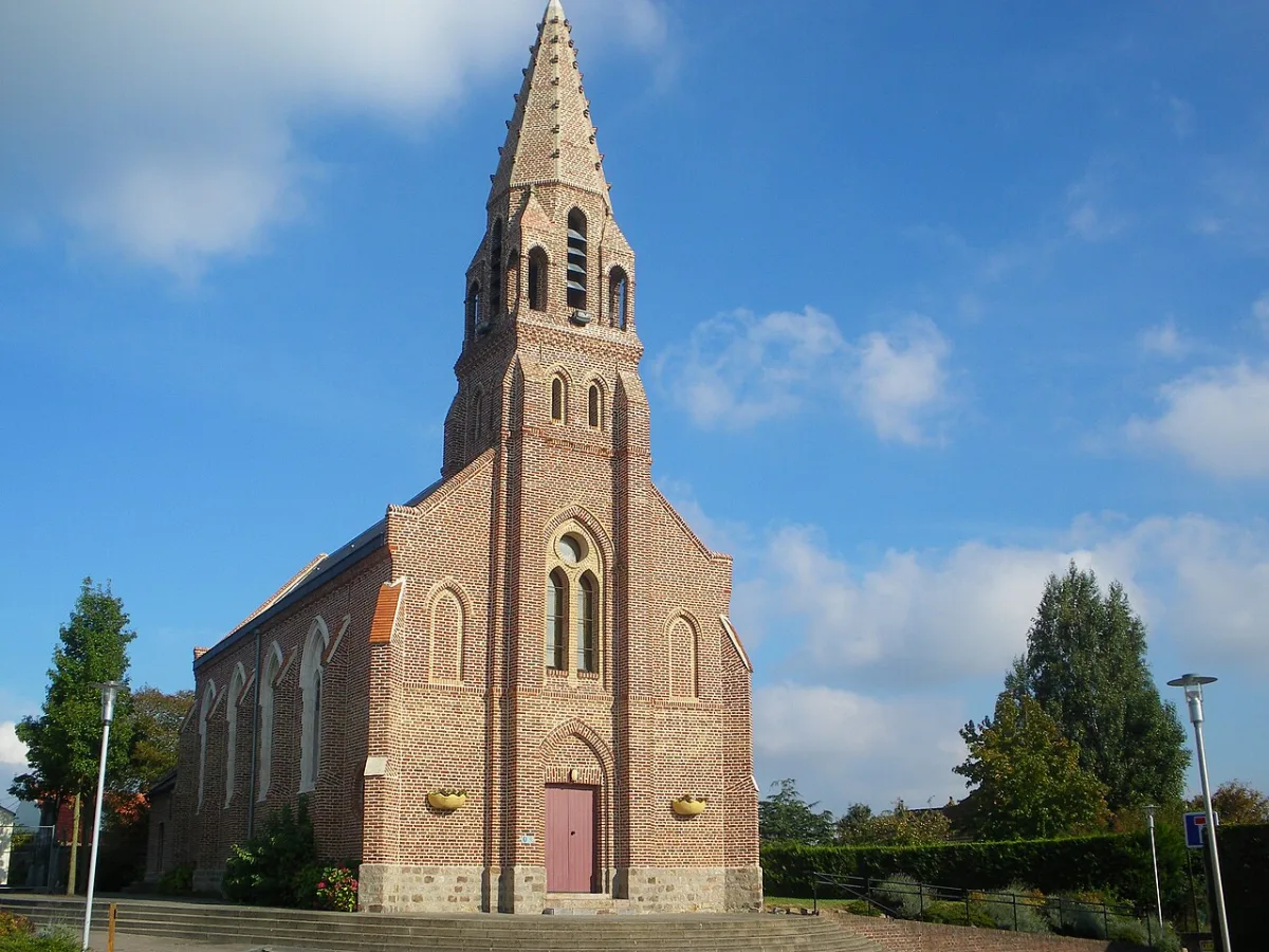 Saint Pierre, Drouvin Le Marais