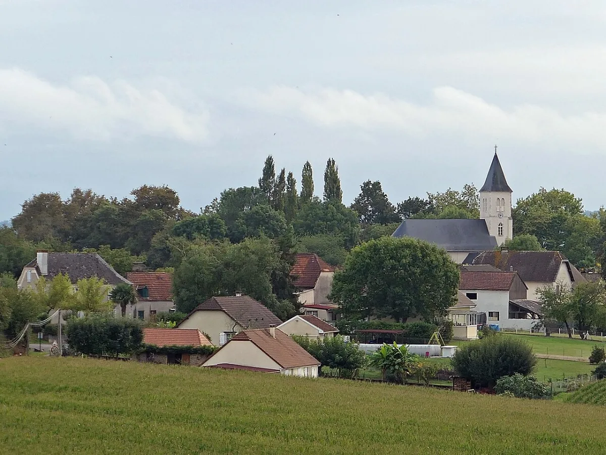 Saint Aignan, Momas