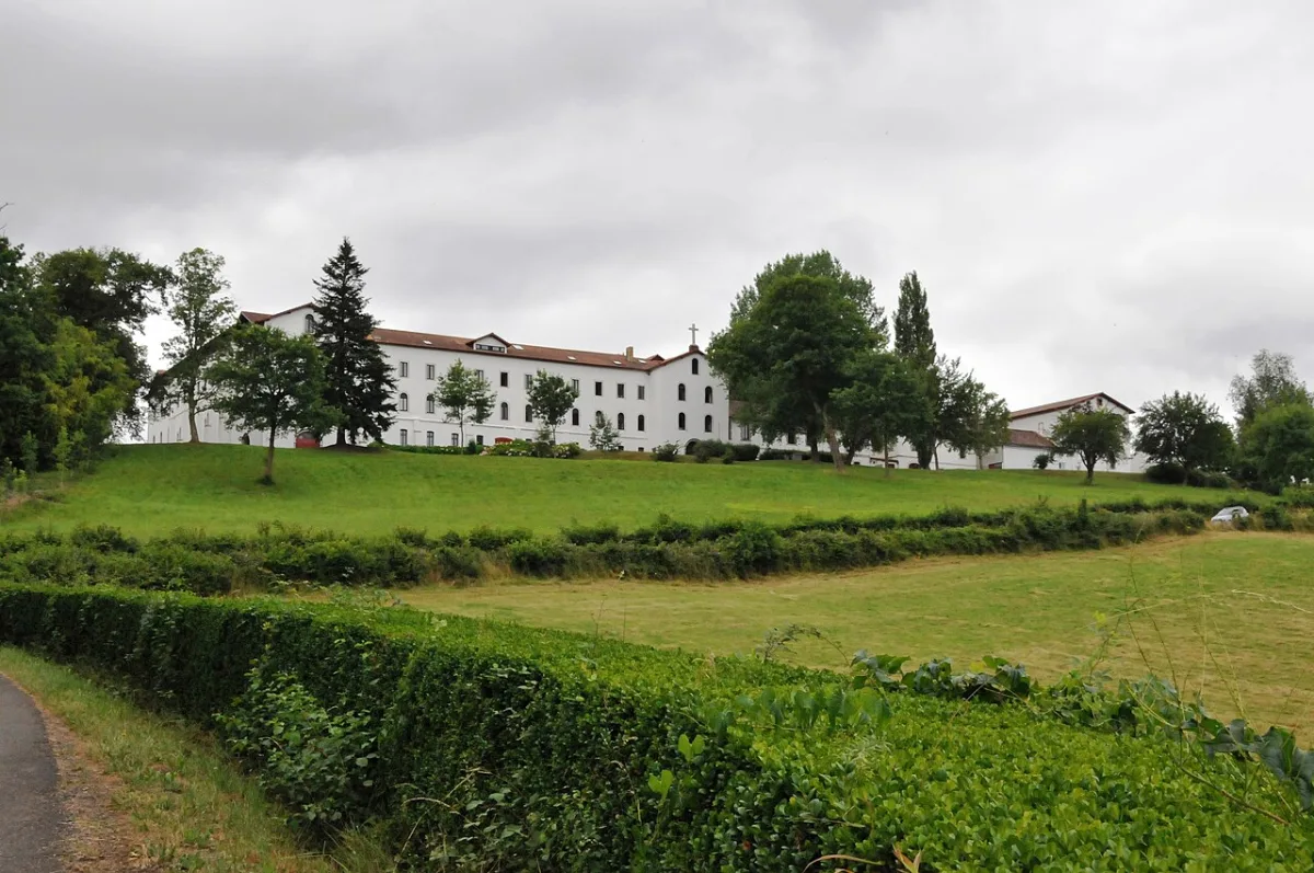Abbaye de Belloc, Urt
