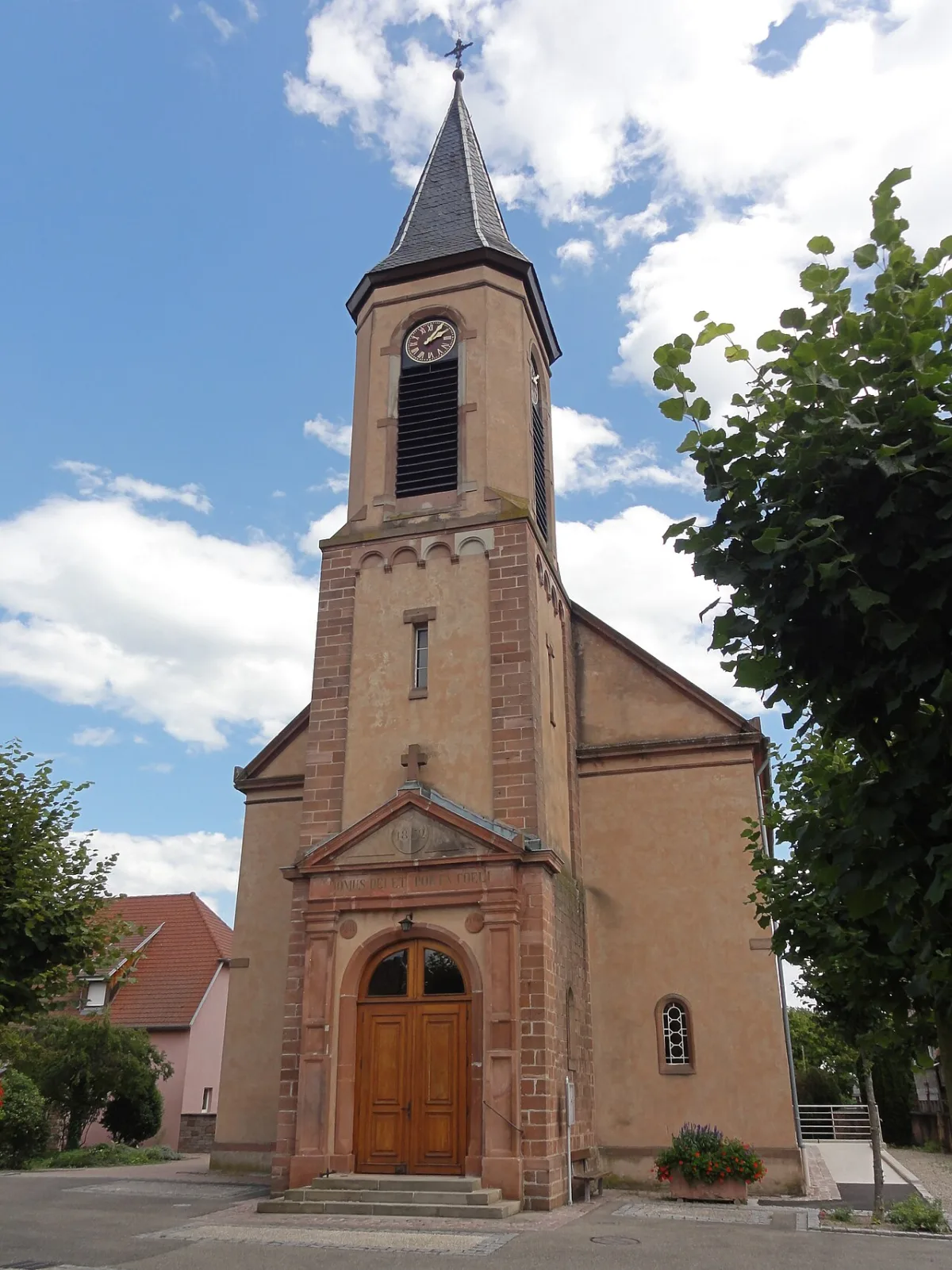 Saint Arbogast, Saint-Pierre