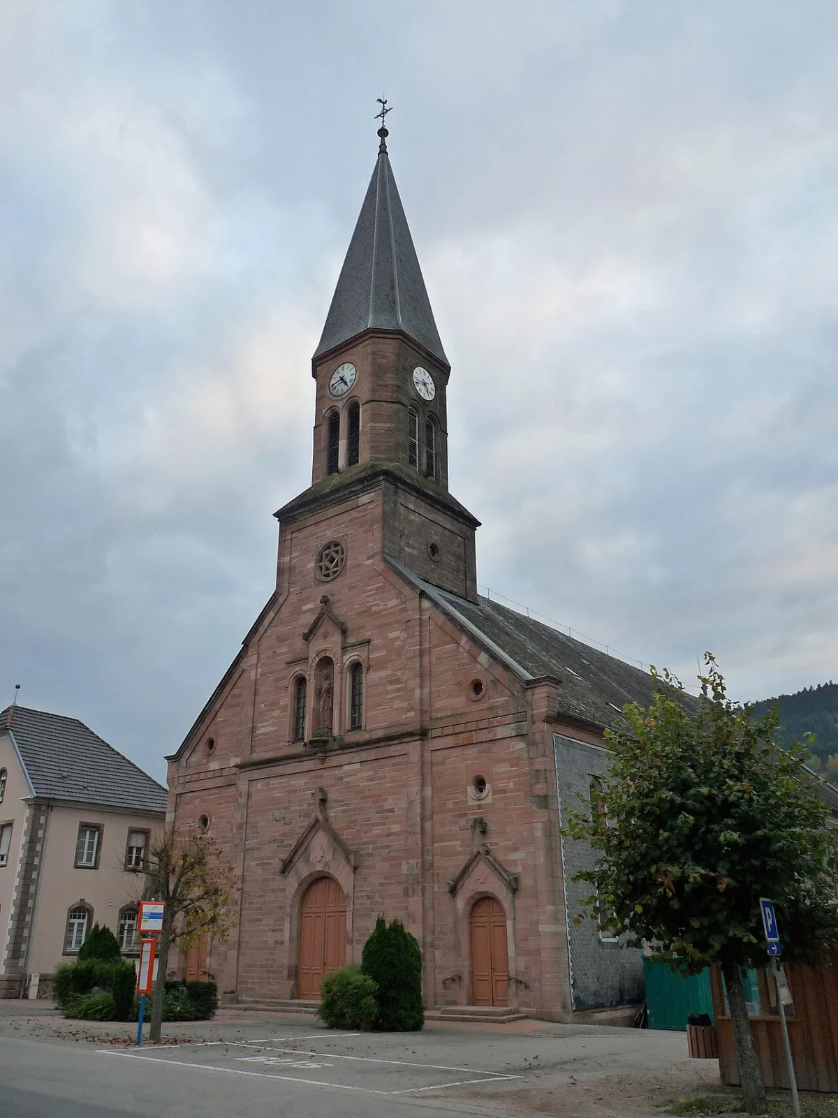 Sainte Madeleine, Steige
