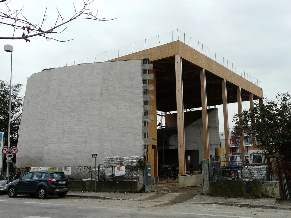 Saint THOMAS, Vaulx En Velin