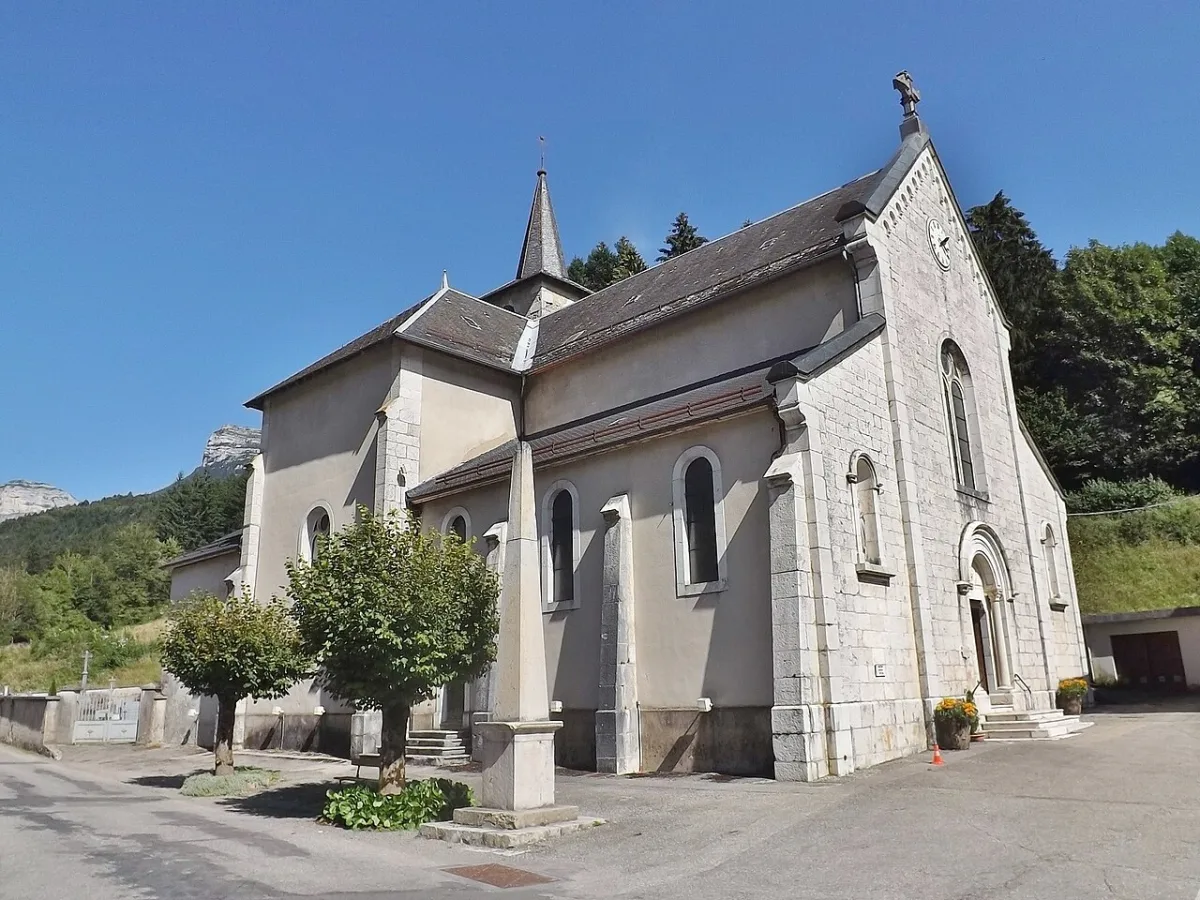 Saint Pierre d'Entremont Isère, Saint Pierre D'Entremont