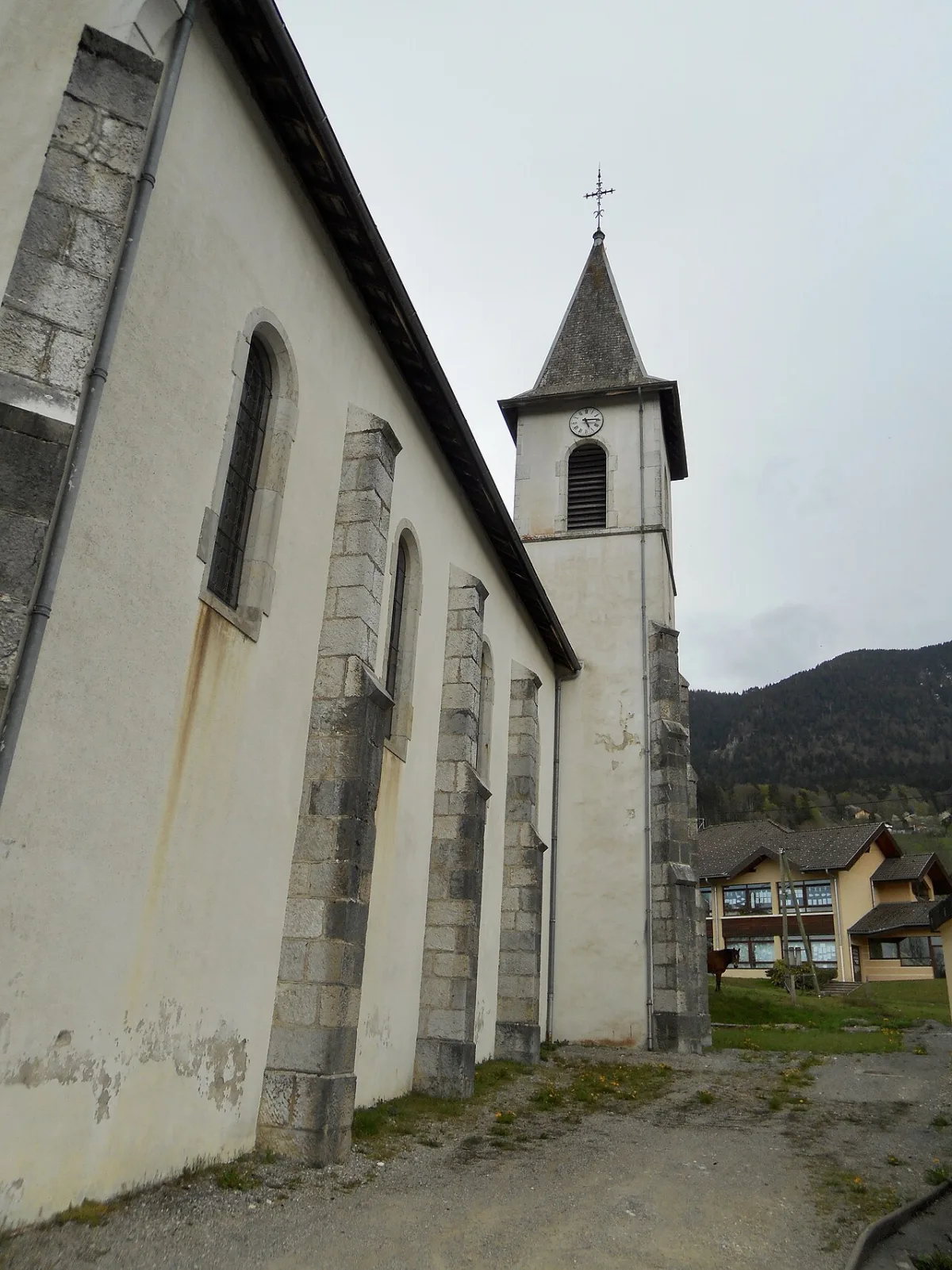 Eglise Saint-Maurice Aviernoz, Aviernoz