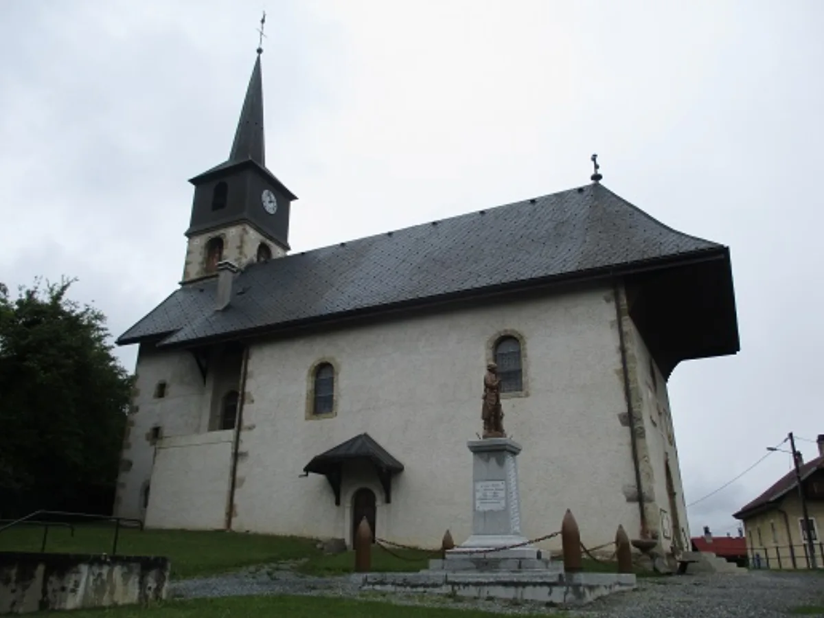 Église Saint-André, Domancy