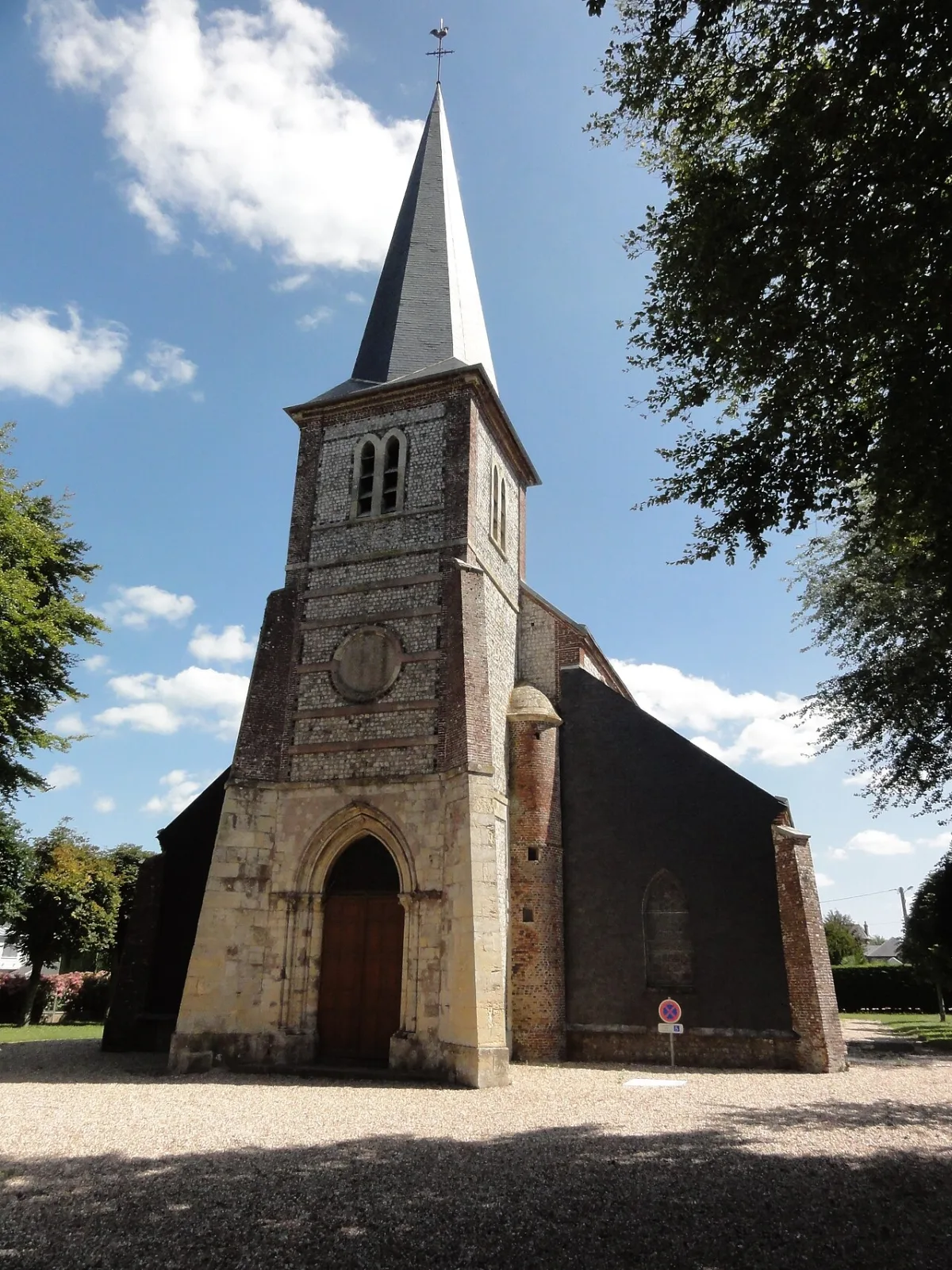 Saint Pierre, Saint Pierre En Port