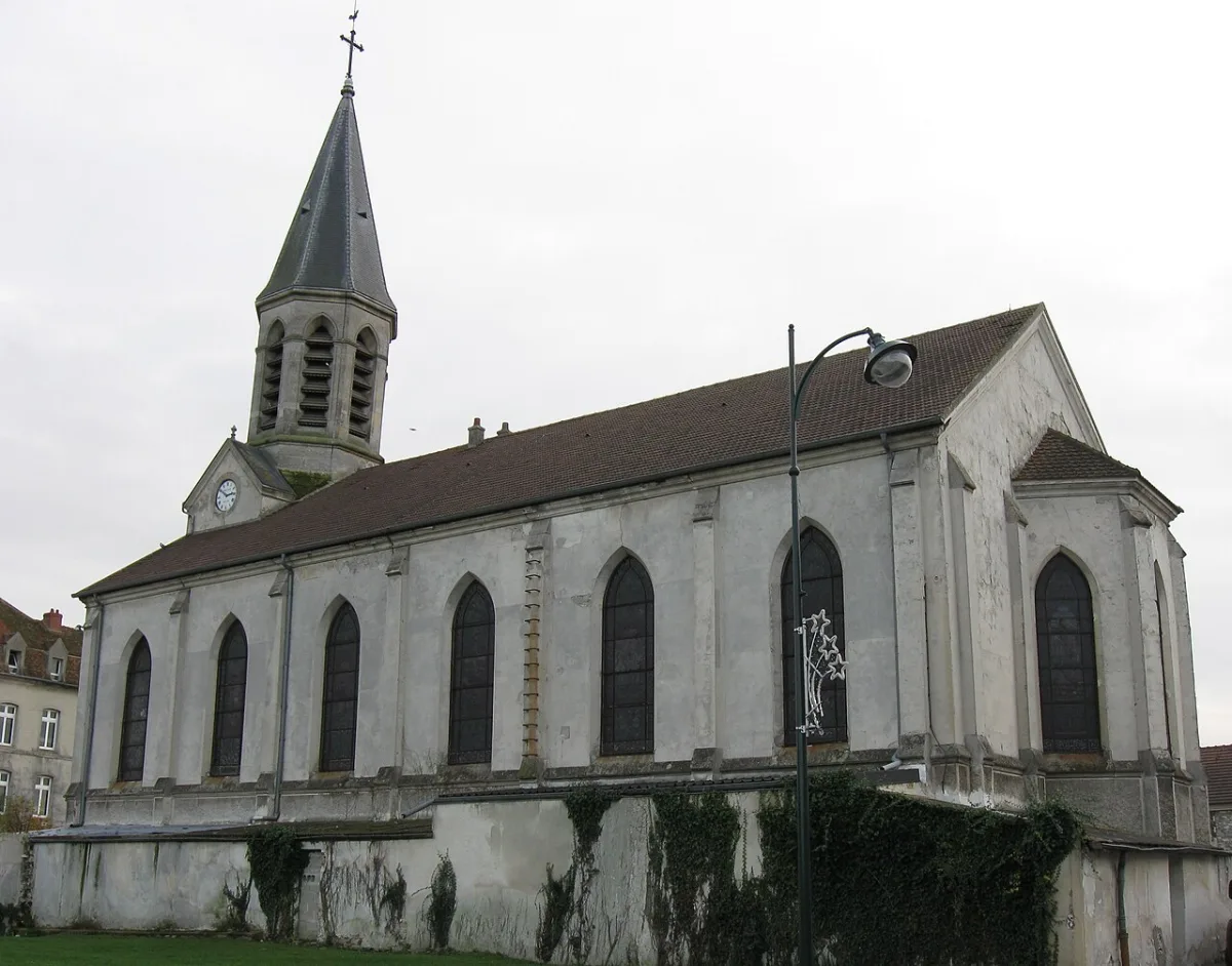 Saint Etienne, Juilly