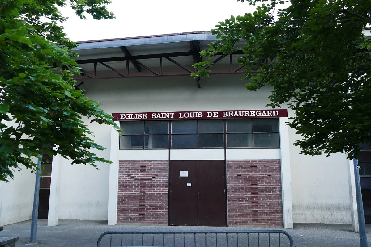 Saint Louis de Beauregard, Poissy