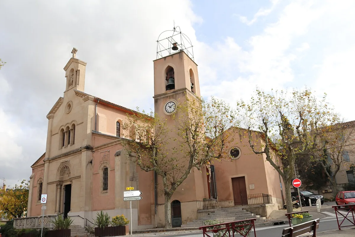 Église Saint-Cyr et Sainte-Julitte, Saint-Cyr-Sur-Mer