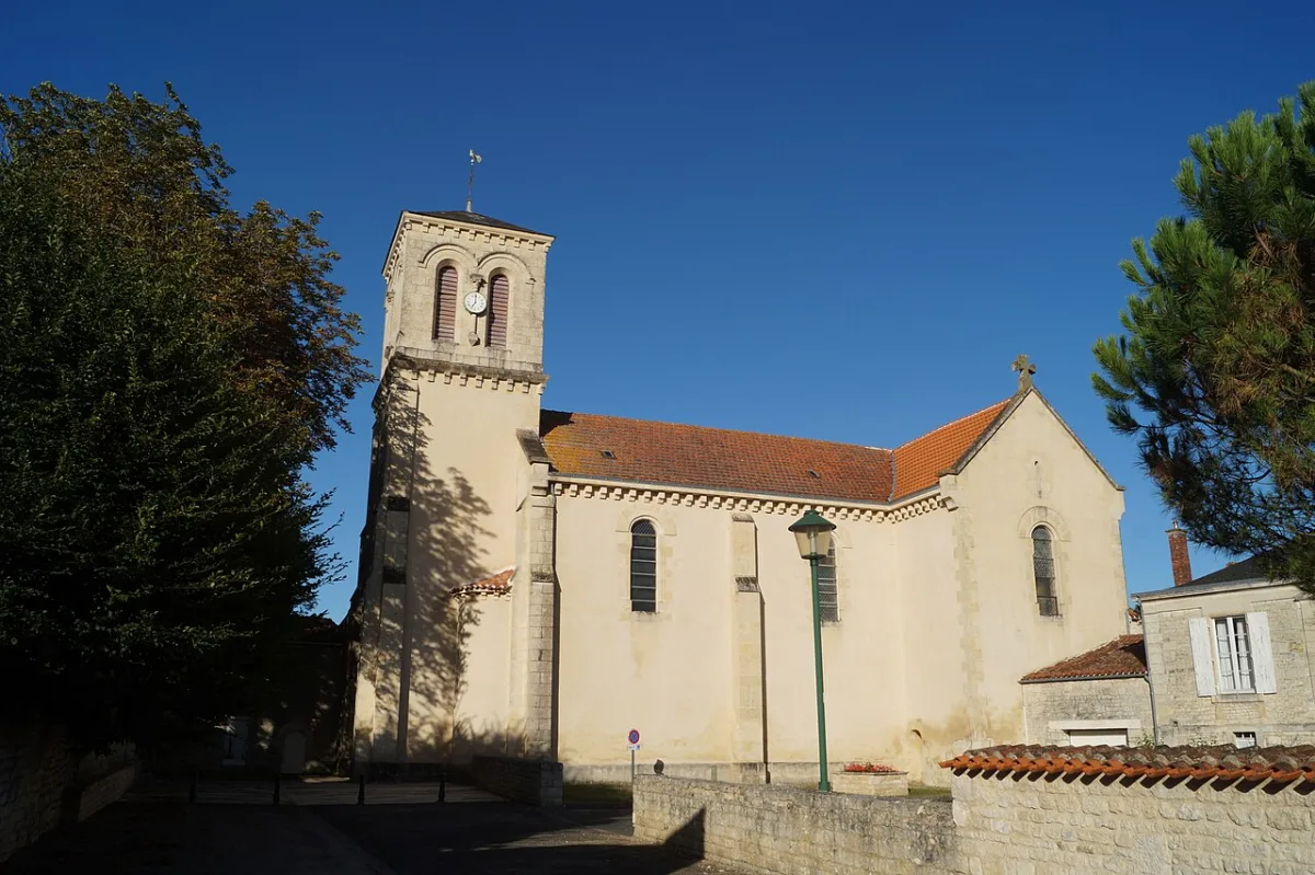 Saint Christophe  (Longèves), Longèves