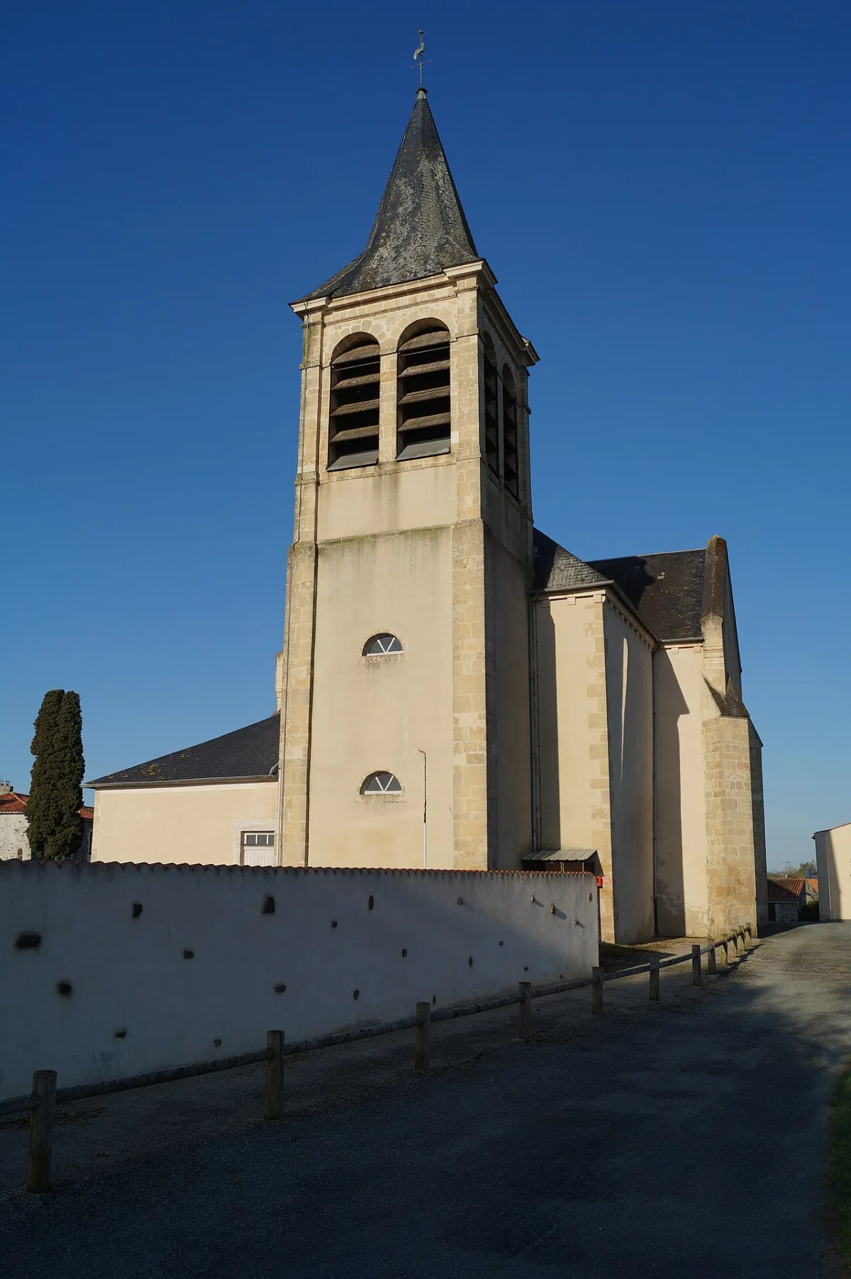 Église Saint-Maurice (Saint-Maurice-des-Noues), Saint-Maurice-Des-Noues