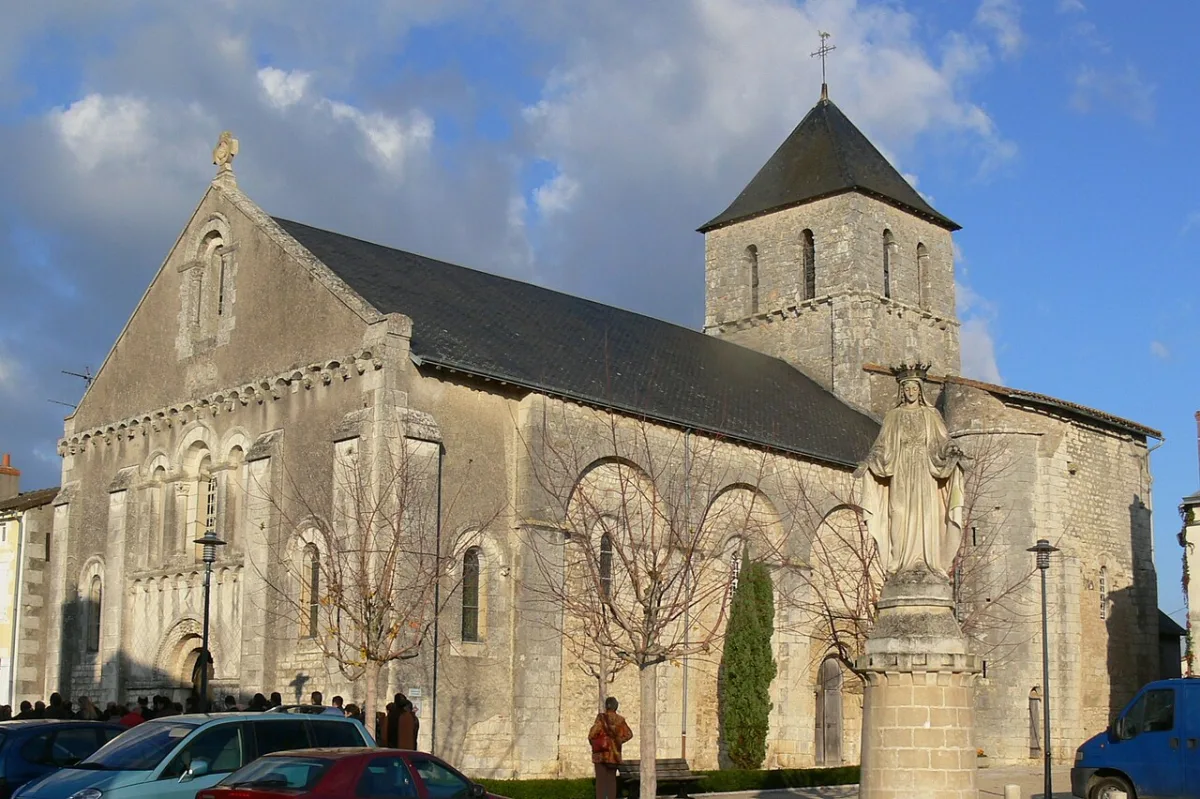 BOURESSE (Notre-Dame), Bouresse