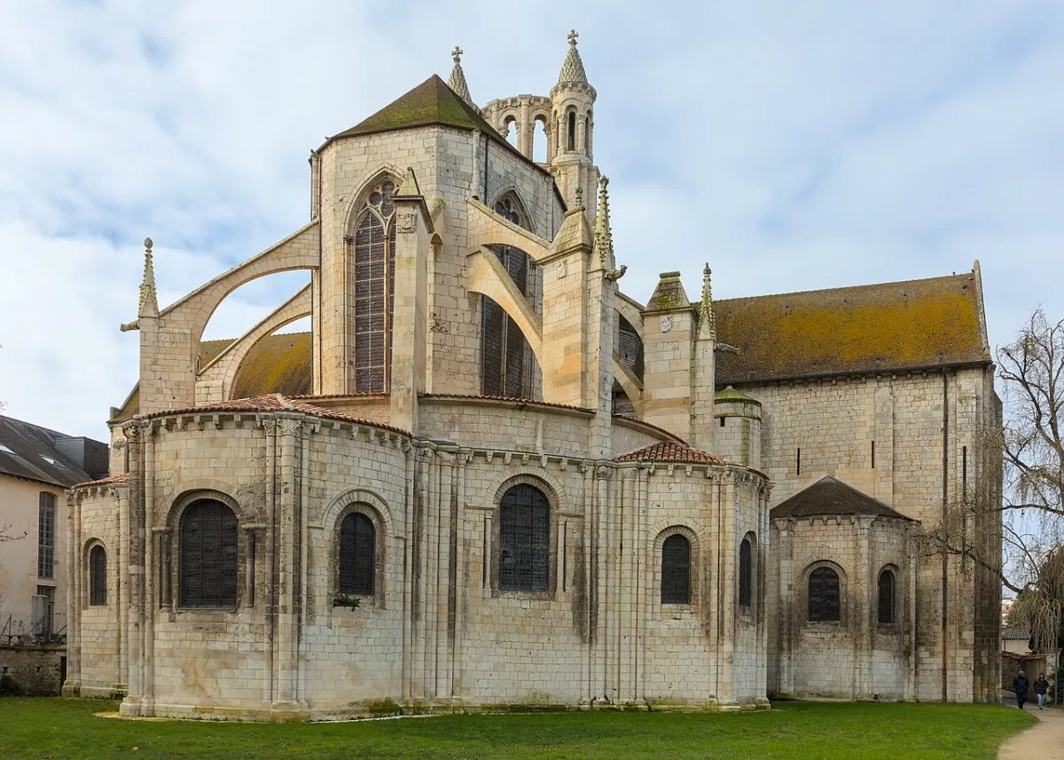 Saint-Jean de Montierneuf, Poitiers