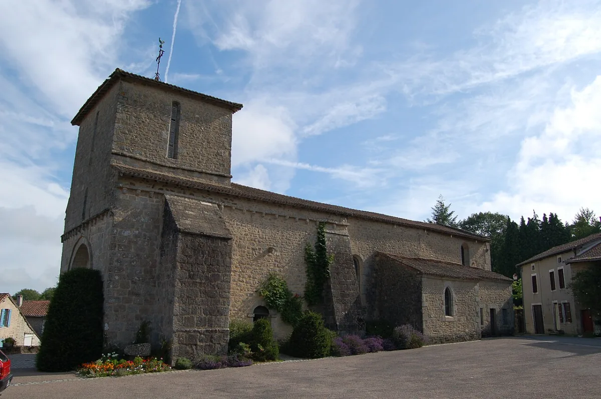 Église Saint-Julien, Montrol-Sénard, Montrol Senard