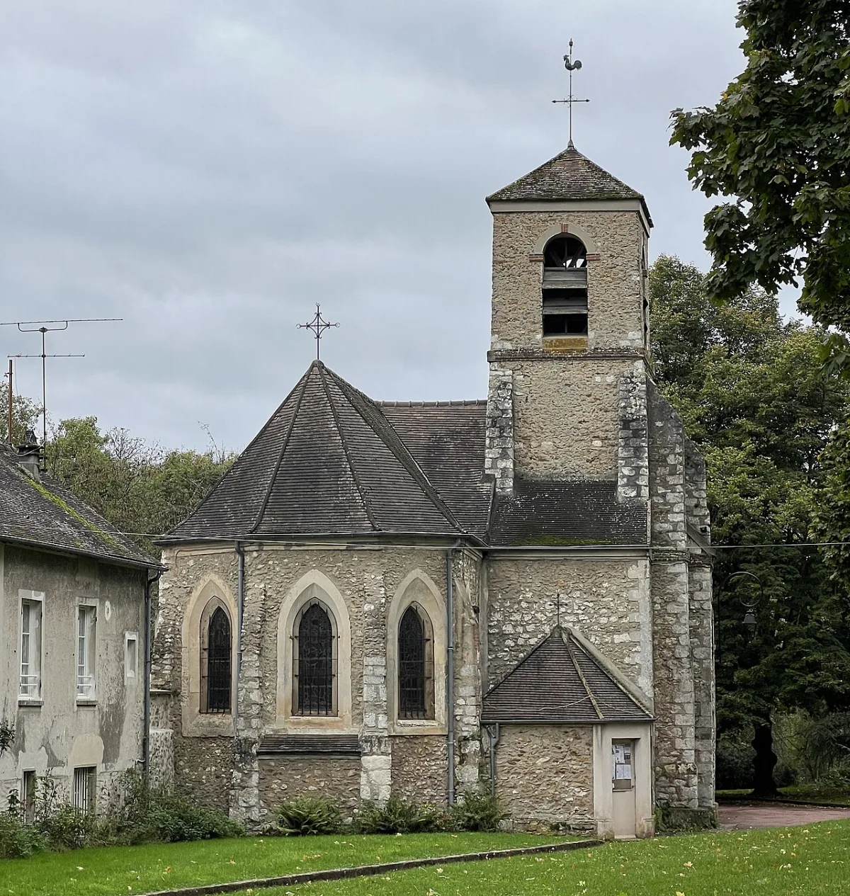 Saint Pierre (Boussy), Boussy Saint Antoine