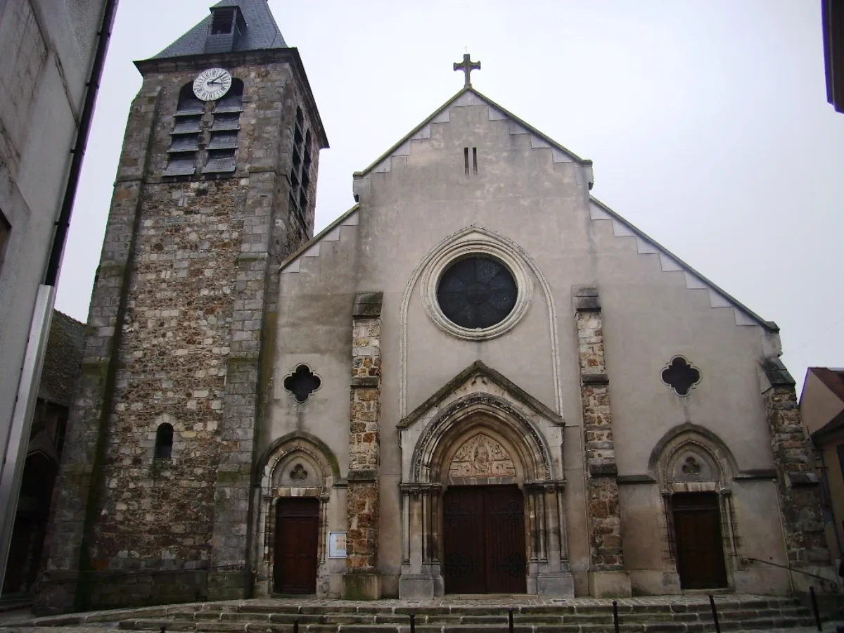Très Sainte Trinité, Montlhery