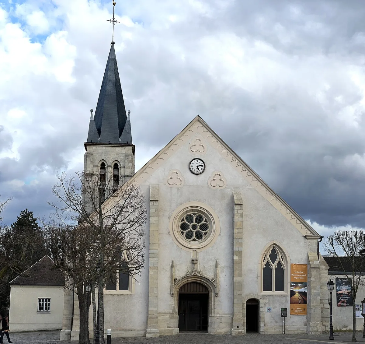 Saint Saturnin, Antony