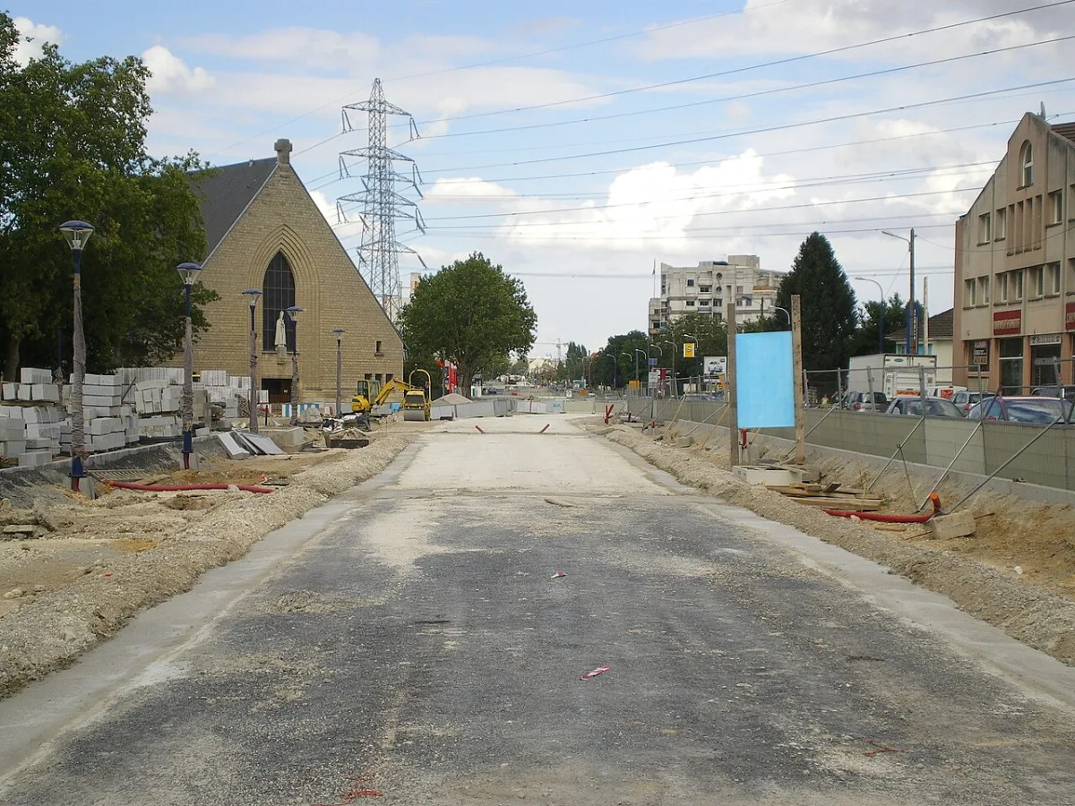 Église Saint-François-de-Sales, Clamart