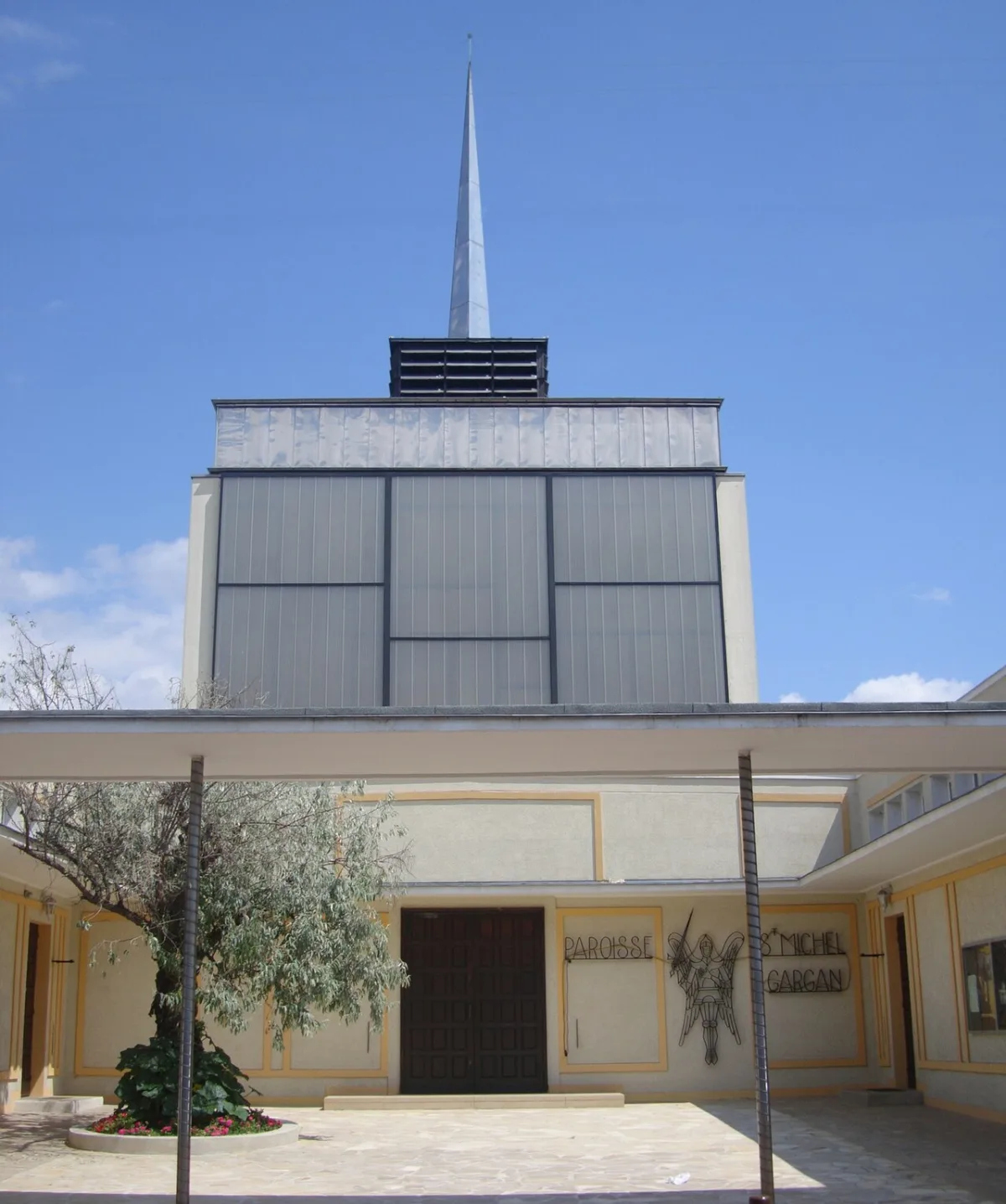 Saint Michel, Livry Gargan