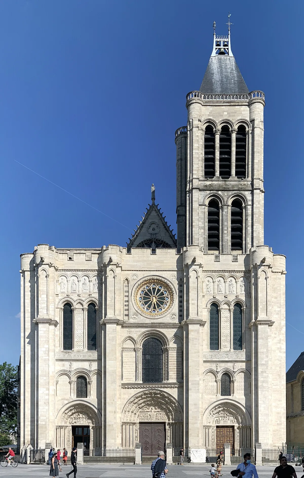 Cathédrale basilique Saint-Denis ( ), Saint Denis