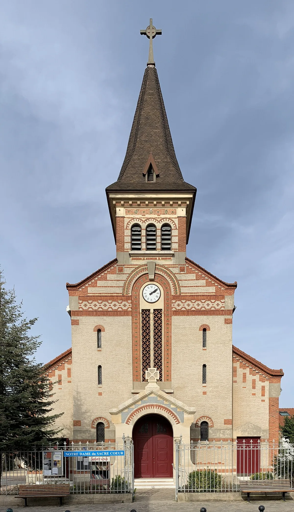 Notre Dame du Sacré Coeur, Maisons Alfort