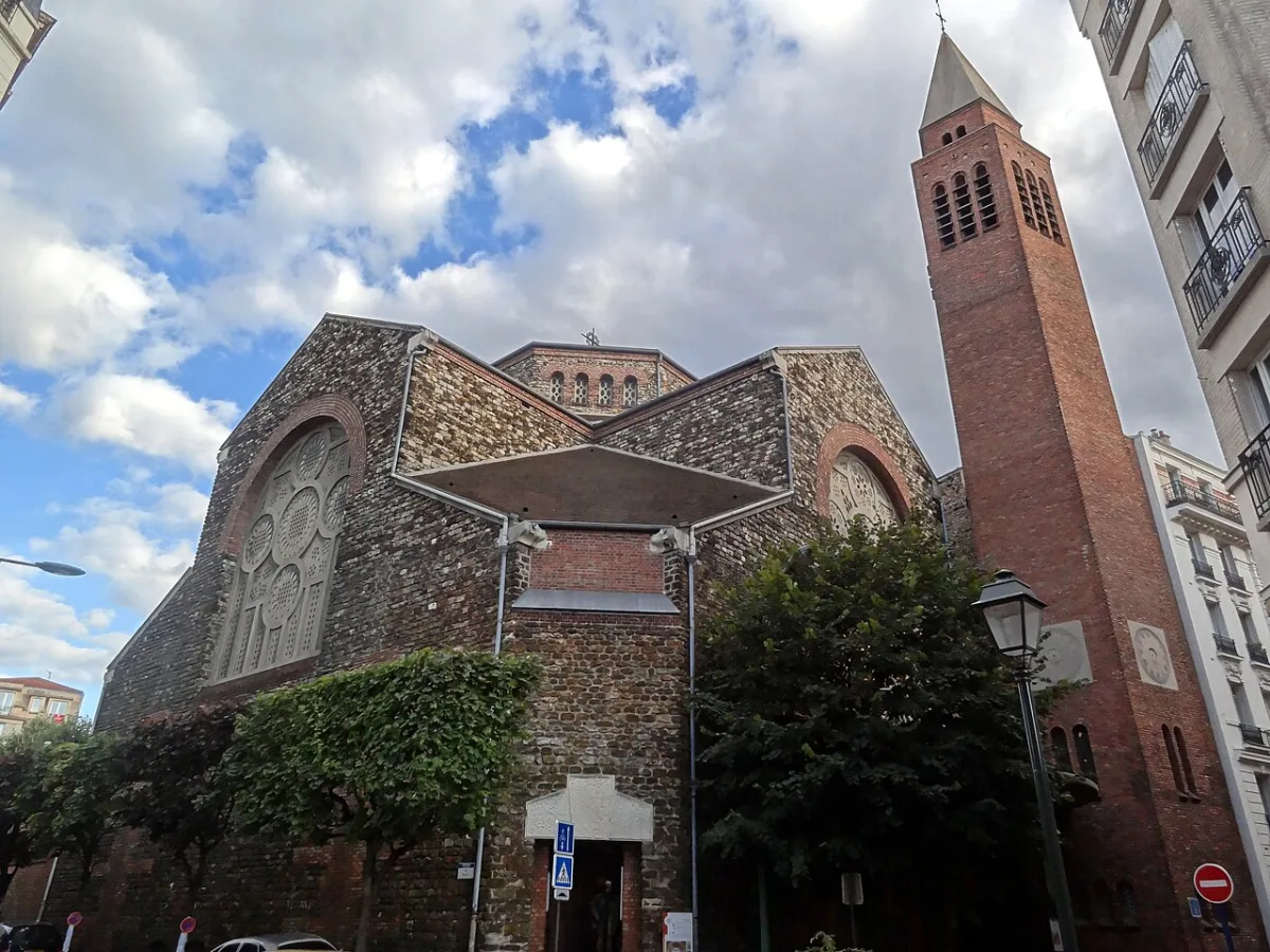 Église Saint-Louis de Vincennes (SLV), Vincennes