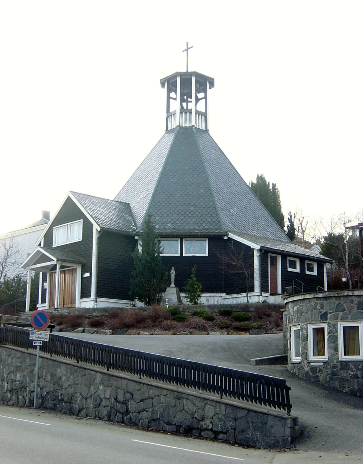 St. Sunniva kirke, Molde