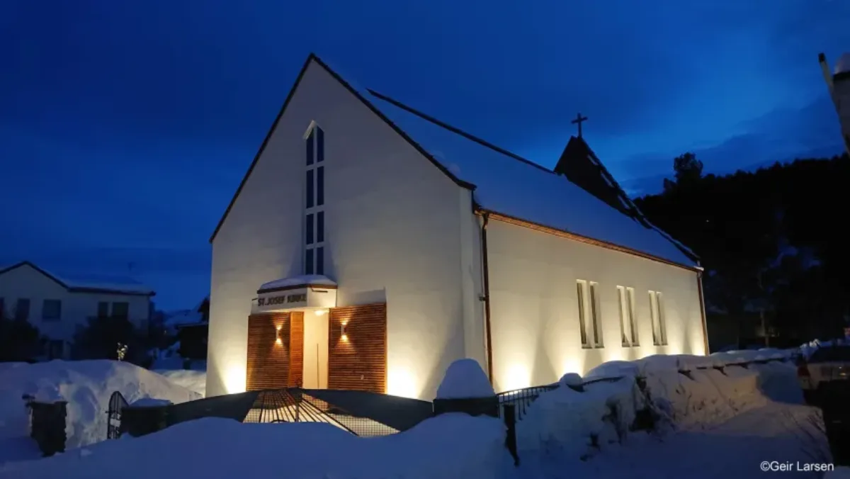 St. Josef kirke, Alta