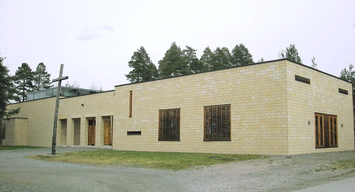 Sta. Clara kirke, Kongsvinger